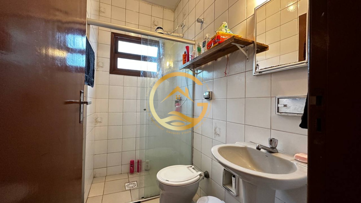 Casa à venda com 2 quartos, 150m² - Foto 18